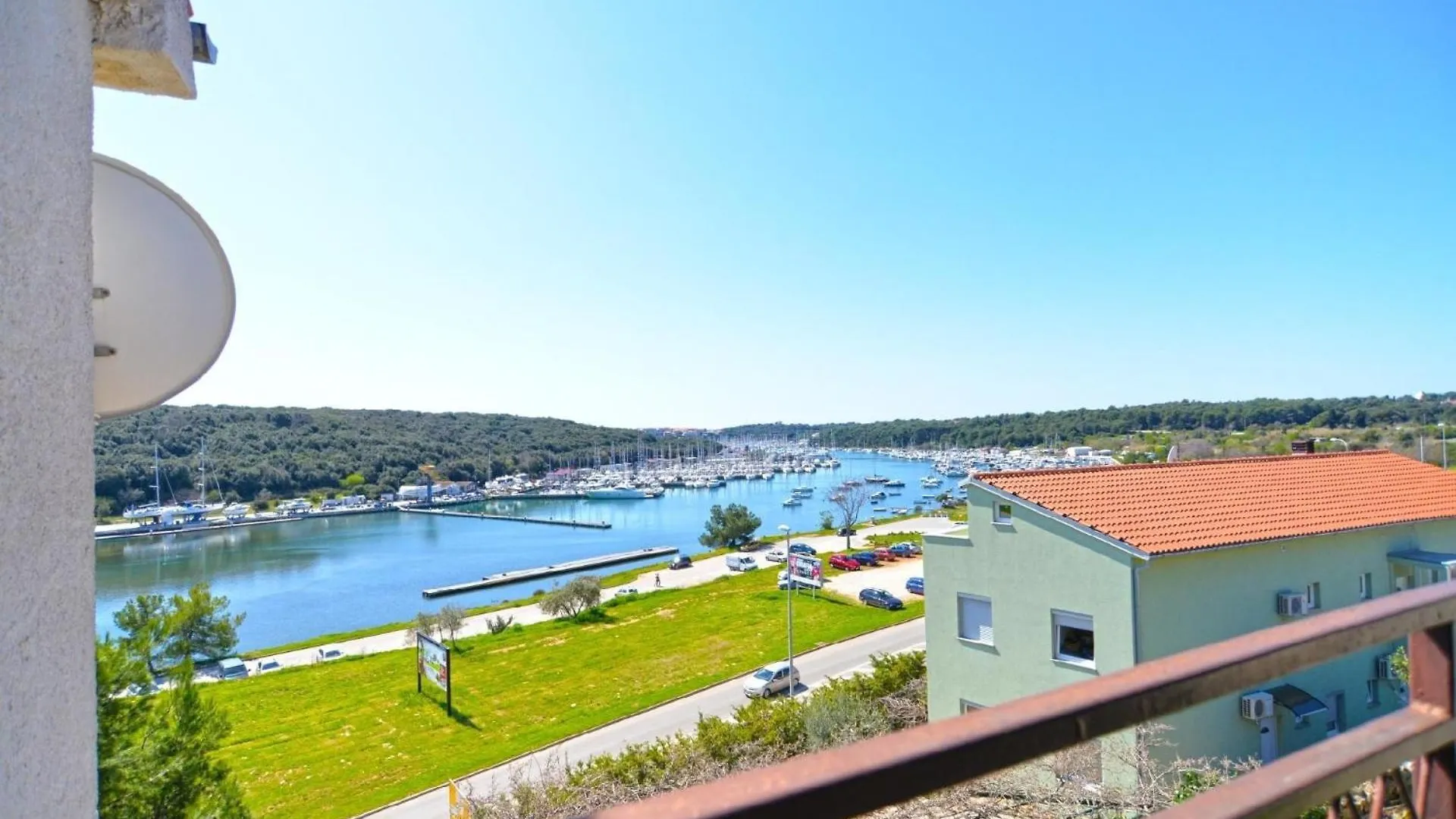 Apartment Ferienwohnung Fuer 4 Personen Ca 46 Qm In Pula, Istrien Istrische Riviera